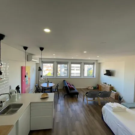 Superb Loft 899 * Порту